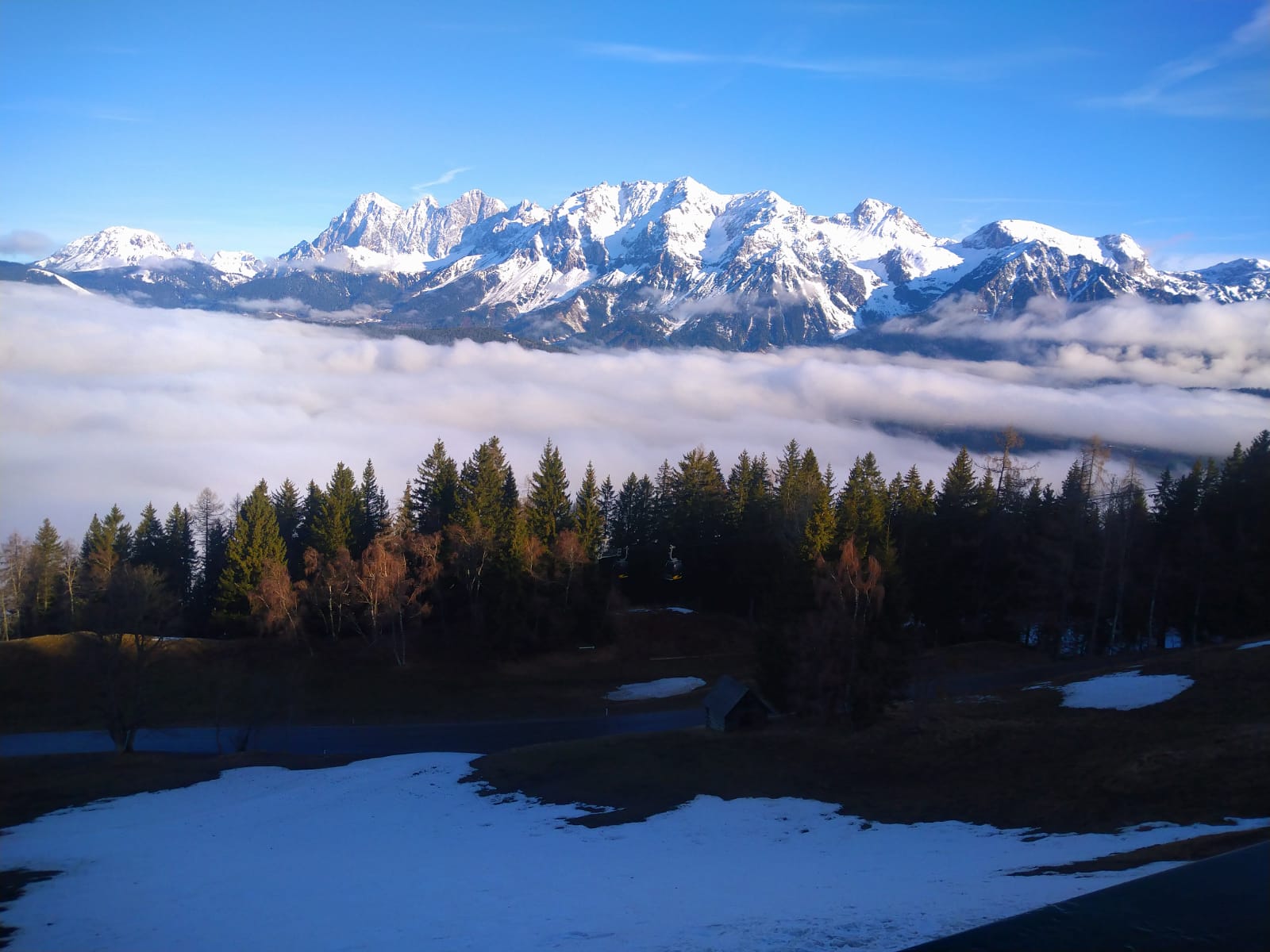 April 2022 - Ausblick Berggasthof Jager